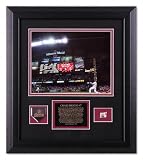 Craig Biggio Houston Astros - 3000th Hit - Framed 8x10 Photograph with Game Used Baseball Piece, Medallion and Descriptive Plate