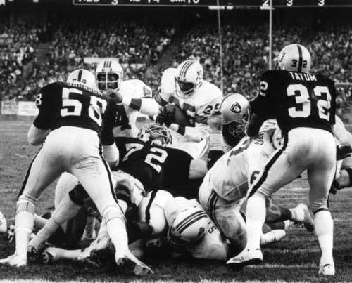JOHN MATUSZAK-MONTE JOHNSON-JACK TATUM OAKLAND RAIDERS 8X10 SPORTS ACTION PHOTO