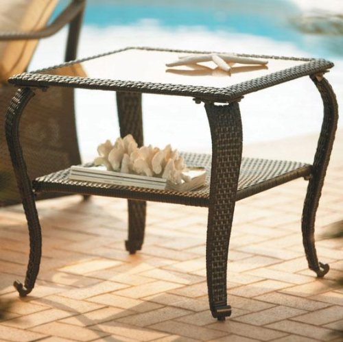 Bahia Accent Table 22hx22wx26d Mahogany/gold