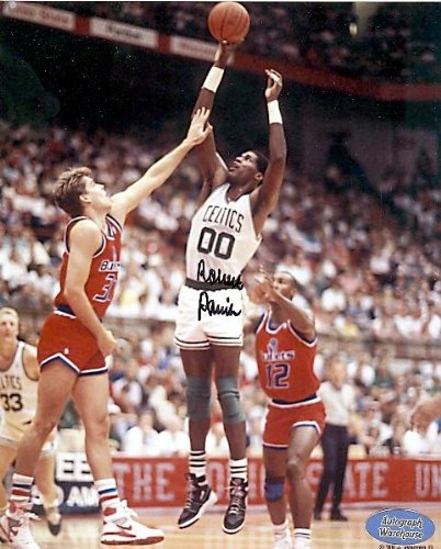 Robert Parish Autographed/Hand Signed 8x10 Photo (Boston Celtics) Image #1