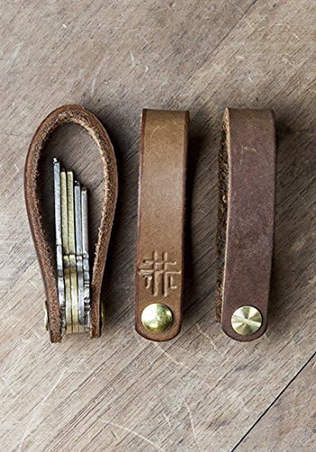 THRUX LAWRENCE - Horween Leather Keypost - Hand Crafted Foldover Keychain - Light Brown with Brass