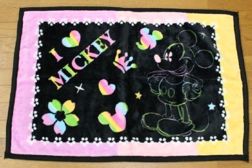 ひざかけ毛布　ディズニー　ミッキーマウス　70×100cmなめらかタッチが特徴のフランネル素材