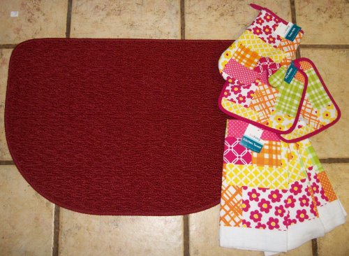 18 x 27 inch Slice Berber Rug with matching set of Dish Towels,Pot Holder,and Oven Mitt