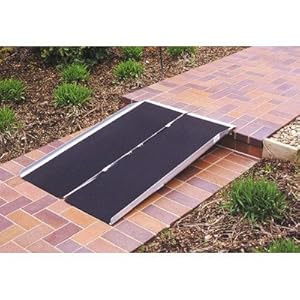 Singlefold Ramp Size: 6' L x 30