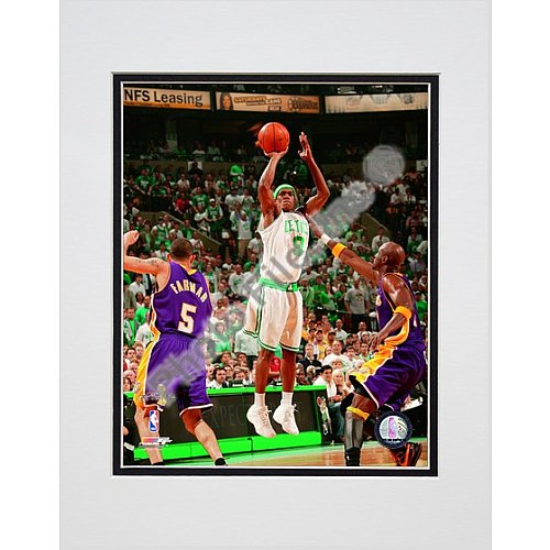 Photo File Boston Celtics Rajon Rondo 2008 Finals Game 1 8X10 Matted Photo