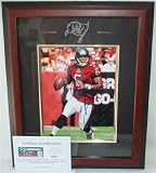 Josh Freeman Autographed/Hand Signed Tampa Bay Buccaneers 8 x 10 Photo - Custom Framed