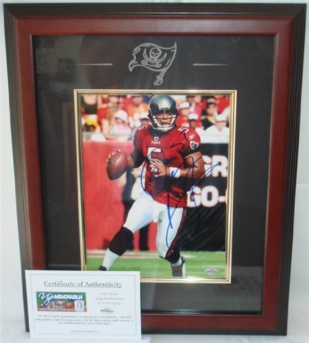 Josh Freeman Autographed/Hand Signed Tampa Bay Buccaneers 8 x 10 Photo - Custom Framed
