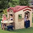 Little Tikes Picnic on the Patio Playhouse