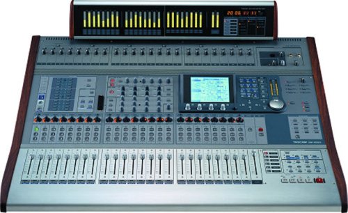 TEAC スタジオ用デジタルミキサー DM-4800