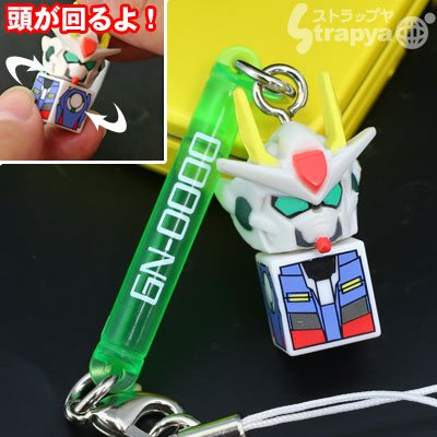 ■機動戦士ガンダム00■キューブディフォルメストラップ（ダブルオーガンダム）