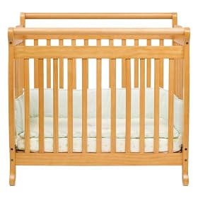 DaVinci Mini Emily Crib