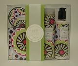 Mudlark Mineral, Luminaire, Savon & Creme d'Amande Gift Set: Large Almond Soap, Bath Soak, Shea Butter Lotion & Candle - Alice