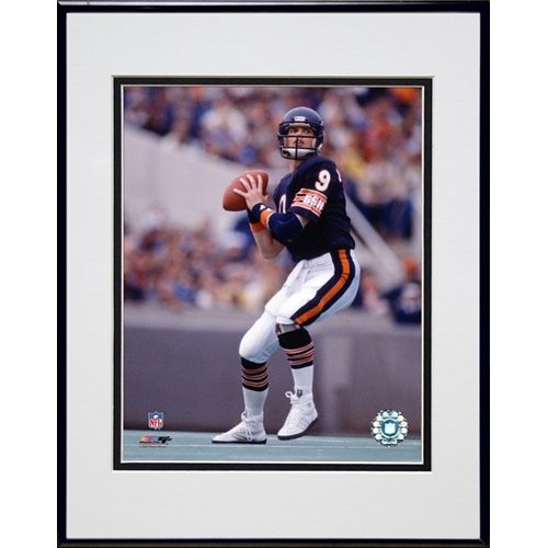 Photo File Chicago Bears Jim McMahon Passing Action Framed Photo