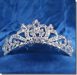Tiara Comb With Three-Crystal Center 57234