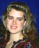 BROOKE SHIELDS 8x10 COLOR PHOTO