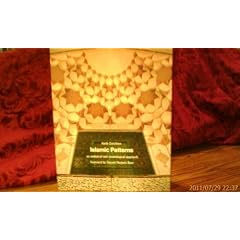 Islamic patterns: An analytical and cosmological approach