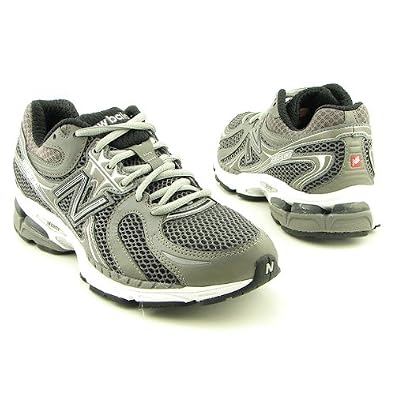 buy New Balance Men's MR860 Running Shoe at best price