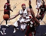 Vince Carter Autographed (New Jersey Nets) (Playoffs '05) 16x20 Photo