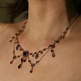 【クリックで詳細表示】【送料無料】当店通常価格￥29，800 50％OFF PRANDA 天然ガーネット・11カラット・ドレスに合わせるネックレス【バレンタイン包装無料】