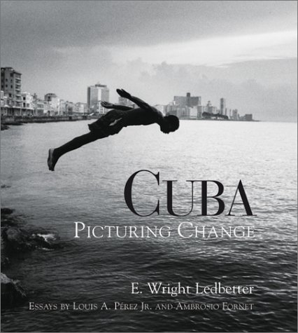 City Travel Guides Discounted  Books : Cuba: Picturing Change