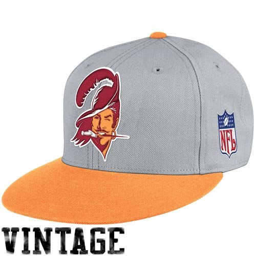 Mitchell & Ness Tampa Bay Buccaneers Throwback Xl Logo Fitted Hat 6 3/4