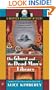 The Ghost and the Dead Man's Library (Haunted Bookshop Mystery)