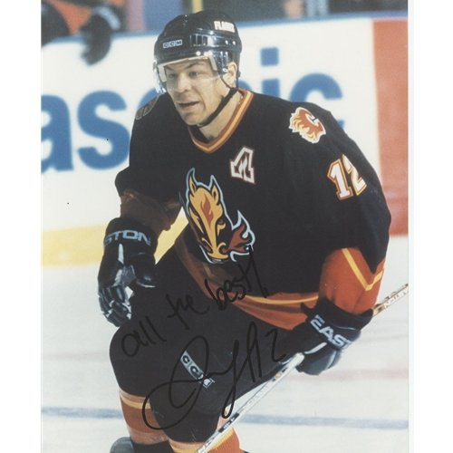 Jarome Iginla Autographed Calgary Flames (Black Jersey) 8x10 Photo