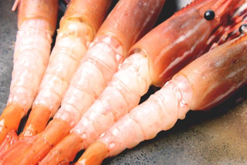 お刺身用高級ぼたん海老Ｌサイズ☆デカイ＆たっぷり1ｋg！大きなぼたん海老の徳用サイズ。築地で厳選の王様セレクト♪【えび】【海老】
