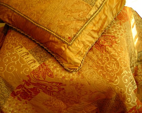 Jacquard Chenille Queen Comforter Set, Gold Taupe