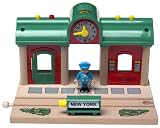 Brio BRIO 33668 Wooden Railway System: Record & Play Station