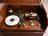 Edison Cylinder Phonograph Replica CD Player with Am/FM Radio