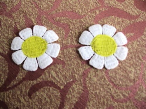 Daisy Lace Craft Trim , Color White with Yellow Center , Sold Per 5 Pieces , Nice for Dresses or Tablecloth
