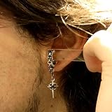 新宿銀の蔵 ハーフループ＆クロス・ブラックジルコニアシルバーピアス (1P)