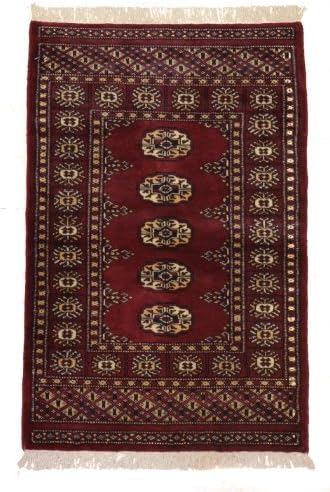 Traditional Pakistan Bokhara Wool Rug - Handmade with 100% Hand-Knotted Wool - Luxuriously Soft and Long Lasting - 2.58'x4.08'