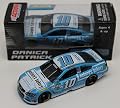 Lionel Racing Danica Patrick #10 Natures Bakery 2016 Chevrolet SS NASCAR Diecast Car (1:64 Scale)