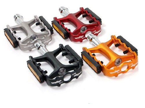 Brand New Wellgo M-111 MTB Bike Pedals 9/16 240g (Red,black,gold,gray) (Gray) On Sale