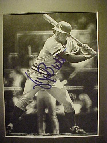 George Brett Kansas City Royals Autographed 11 X 14 Professionally Matted Black & White Photo With A Personally Obtained Autograph Directly From The Player