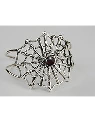 An Impressive Sterling Silver Spider Web Bracelet Accented with Genuine Bloodstone
