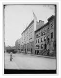 Newswire Photo (L): (Post Office)