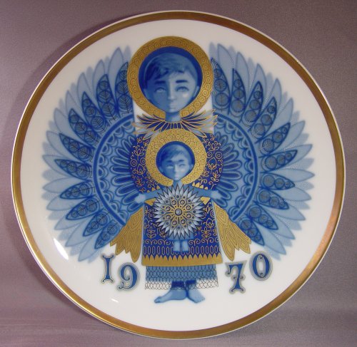 Porcelain 1970 Santa Clara Angel Christmas Collector Plate - 1st Edition