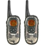 Uniden GMR895-2CK 22-Channel 8-Mile GMRS/FRS 2-Way Radios with Charging Cradle (Pair)