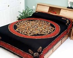 Red & Black Celtic Knot Indian Bedspread, Twin Size