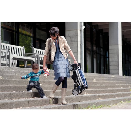 Imagen 8 de Quinny 65606130 Zapp Black Line - Silla de paseo con cesto de la compra, capota, protector para la lluvia, pinza para sombrilla y adaptador para capazo (3 ruedas), armazón y asiento color negro