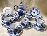 17 Beatiful Piece - Tea Set Blue and White Iron Stone