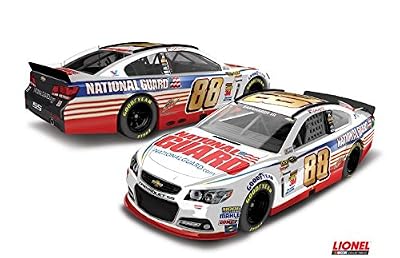Lionel Racing Dale Earnhardt JR #88 National Guard 2014 Chevy SS NASCAR Diecast Car (1:64 Scale ARC HT Official Diecast of NASCAR)