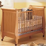 Winterhaven Crib with Drawer