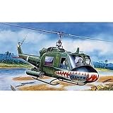 ITALERI 1:72 Aircraft No 050 UH-IC Gunship Model Kit
