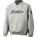 Nike New York Yankees Gray Staff Ace Windshirt