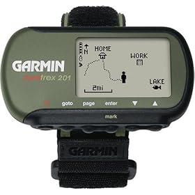 Garmin Foretrex 201 Wrist-Mounted GPS Navigator with PC Cable