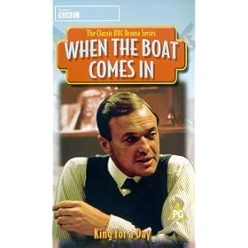 When the Boat Comes In [VHS]